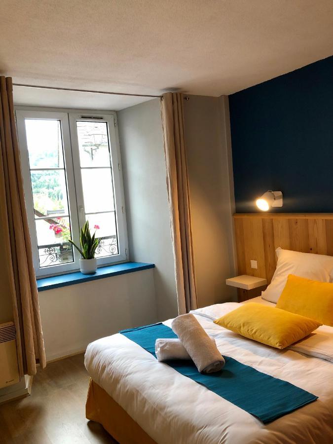 Auberge Des Trois Rivieres Condat  Eksteriør billede